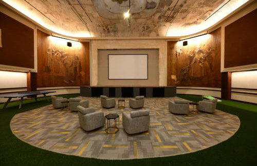 2BR 2BA In The Block by CozySuites! - Foto 23