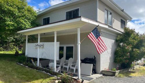 Peaceful Acres Triplex One - Lighthouse Inn - Soldotna, Alaska - Foto 1