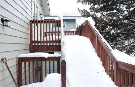 New-Game Room-Nearby Lake-Airport-Family-Bear Haus - Photo 43