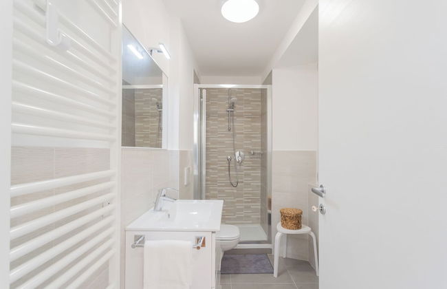 Pozzo Vertical Apartment With Garden and Parking by Rent all Como - Foto 25