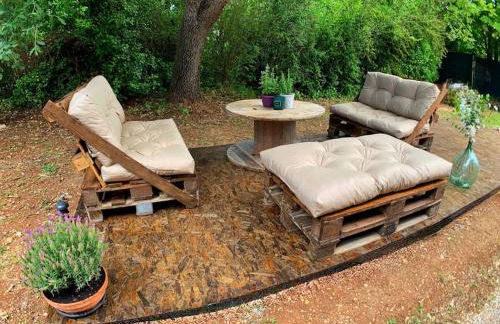 Appartement 65m2 à Callian, 2 Chambres, Parking Gratuit, Proche Lac et Cannes - Foto 21