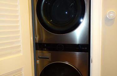 Beautiful 2 Bed Apt Minutes from Encore - Foto 9