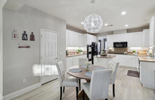 5BR 3BA Home - King Beds - Fast Wifi home - Foto 3