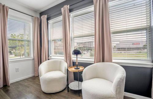 Spacious Apartment with Gated Parking Near Med Ctr - Foto 11