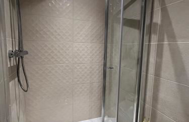 2025 Award Winner Liverpool Cherry House - 4 Bedrooms - Foto 32