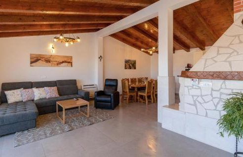 3 Bedroom Awesome Home In Mliniste - Foto 8