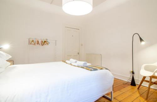 Stylish & Charming Retreat for 2- City Centre! - Pass the Keys - Foto 22