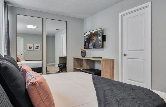 New and Stylish Home Just 5 Minutes From Disney Parks - Foto 55