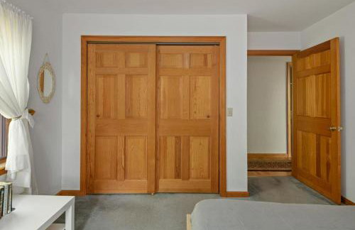 The Tipsy Moose, Ayuh Lakeside Lodge - Photo 26