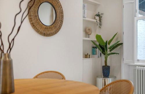 New stylish 3-Bed Pimlico House near Big Ben - Photo 45