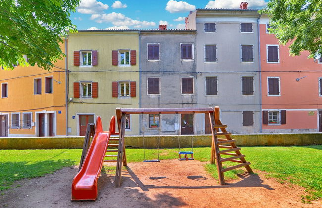 House 1650 - Photo 61