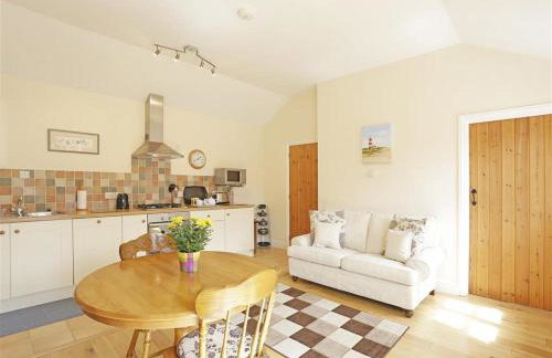 The Tack Room - Photo 6