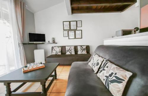 Appartement confortable avec parking et terrasse - Foto 9