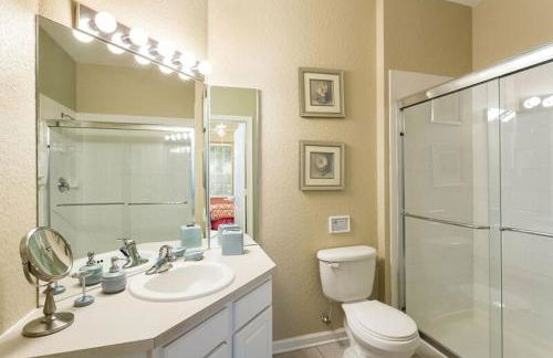 Fantastic Condo - 2 Miles from Disney Pool View Windsor Hills - Foto 25
