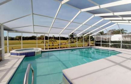 Golf & Poolside Paradise - Foto 8