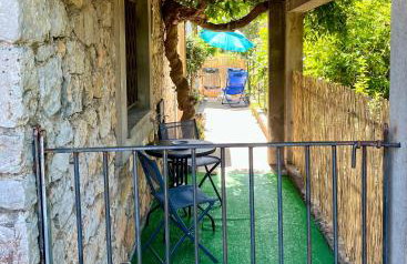 La Cigalière - Appartement Rez-de-Jardin - Foto 2