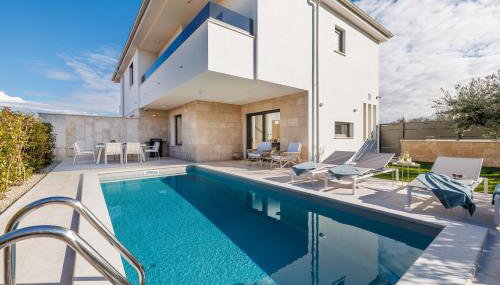 New 2026 Casa MARE Malinska with private heated pool - Foto 5, Garden, sunbed