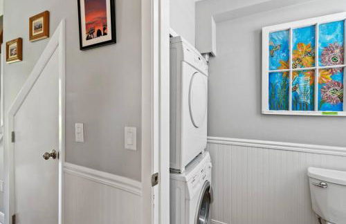 *NEW* West End Artsy Gem, Private Patio, Parking - Foto 12