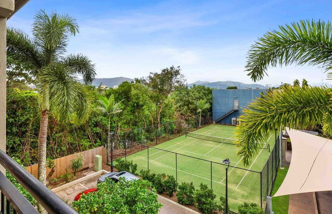 Tropical Paradise Cairns - 9 Pools Gym BBQ - Foto 12