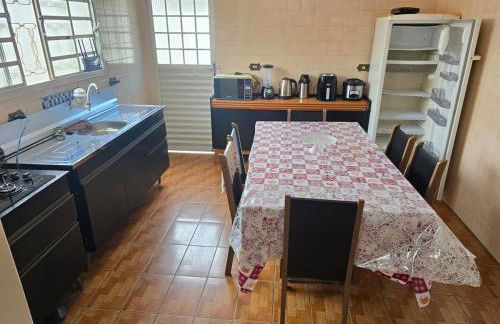 Casa ampla mobiliada com estacionamento para até 5 veículos - Foto 42