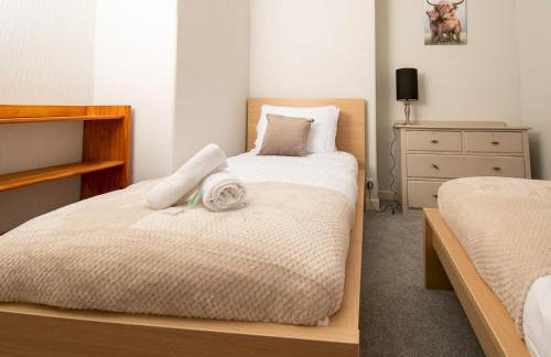 Private Entrance GF 2 bed flat near Renfrew Centre - Pass the Keys - Foto 69