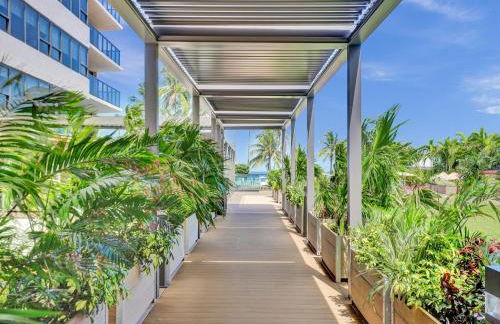 Bright 3BR 3BA Condo with Stunning Bay Views in Oceanfront Complex 820 - Foto 57