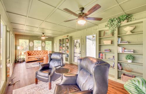 Home with Fire Pit on 27 Acres in Walhalla! - Foto 12