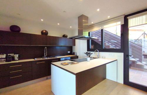 Sitges Spaces Sea View Villa- 6 Bedrooms, 5 bathrooms, 2 private pools, Near center - Foto 67