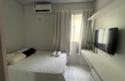 Apto completo com ar, Wi-Fi e garagem - Zona Leste - Foto 6