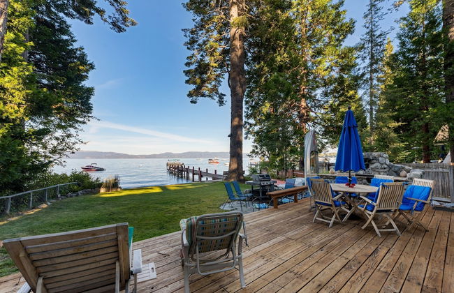 Lakefront Haven by Avantstay Minutes to Ski Resorts Private Dock Boat - Photo 35