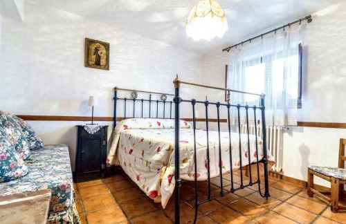 House with Jacuzzi and Mountain Views in Noguericas - Foto 25