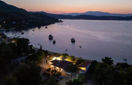 Bluevera sandy beachfront villa-Aidipsos bay - Foto 23