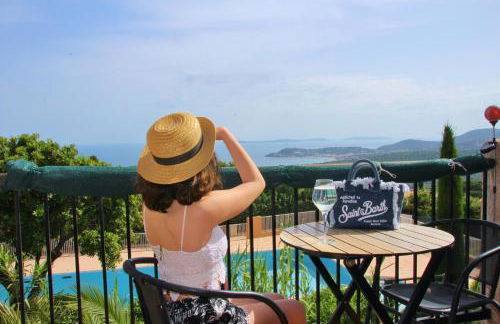 STUDIO POOL HOUSE 2 ETOILES VUE MER PANORAMIQUE AMAZING SEA VIEW WIFI LINGE LINEN INCLUS AIRCONDITIOn - Foto 4