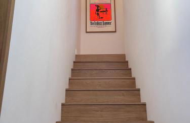 Contemporary Villa with Pool - Foto 14