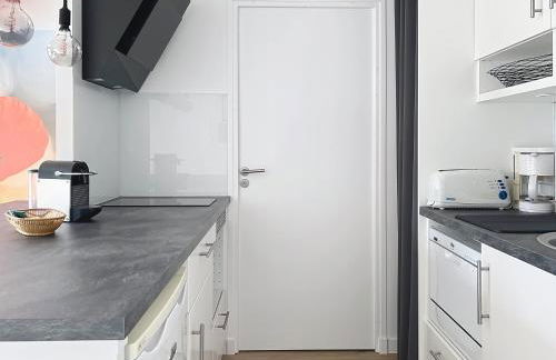 Le Jules Verne - Classé 2 étoiles - Tout confort - Balcon sur cour - Foto 19