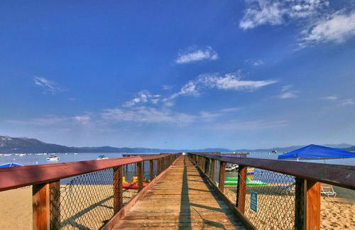South Lake Tahoe Resort - Steps to Beach & Close to Heavenly - Foto 8