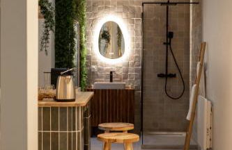 La Penida Suite avec Sauna & Baignoire Hyper Centre Lille - Foto 11