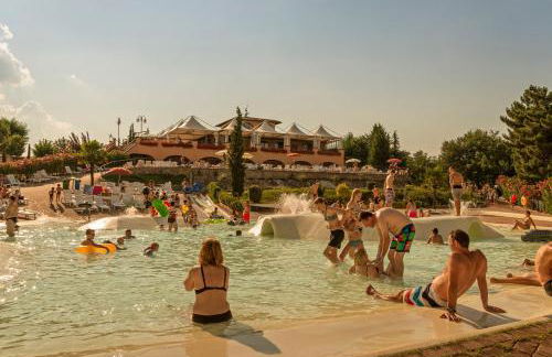 Villa Norcenni Aparthotel - Photo 60