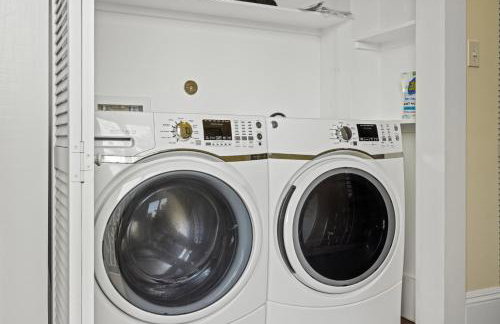 Your 1878 historic Shaw House awaits - Foto 36