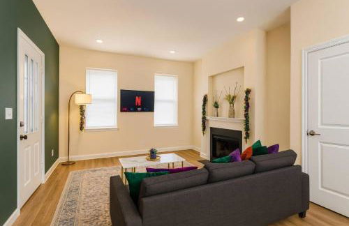 Soulard King 1BR w Washer & 370 Mbps Wi-Fi - Foto 4