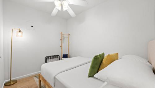 Convenient 2BR - Walking distance to Times Square - Foto 3