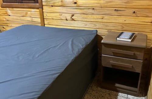 Chalé com PISCINA Privativa, com 2 QUARTOS, ESTACIONAMENTO em Condomínio com PORTARIA 24h, Sauna, Quadras, 3 PISCINAS no condomínio, Pesca e Parquinho Infantil - SmarTV na sala de estar, TV na área CHURRASQUEIRA, Wi-Fi e Cozinha Completa - Foto 36