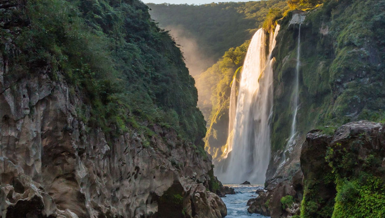 Rappel and Waterfall Jumping in the Huasteca Cascades