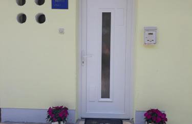 Gospic Riverside Apartment - Photo 20