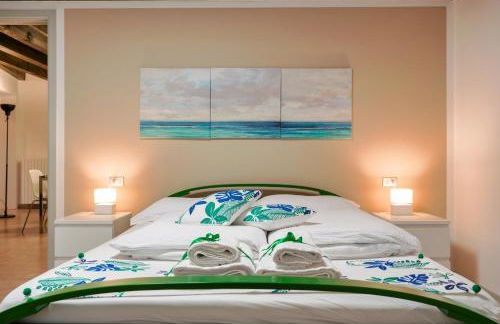 Iseo Portelle Holiday da Barbara - private parking & bike storage - Foto 4