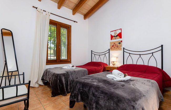 Villa in Serene Location - Photo 4