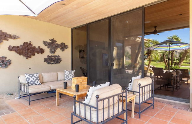 Moonshine by Avantstay Modern & Stylish Estate w/ Bar, Fire Pit & Hot Tub 5 bd - Foto 37