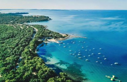 Design Villa Noble with Spa - Photo 43