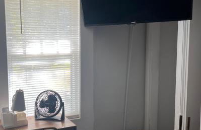 Getaway Country Cottage -Entire House w/ Fireplace - Foto 2