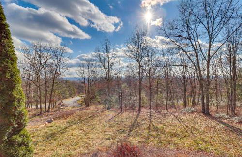 Cozy Pennsylvania Home with Pool Table and Pool Access - Foto 34